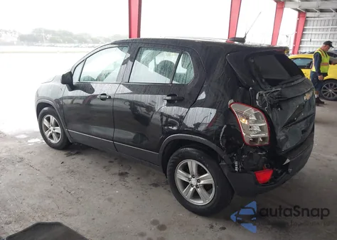 2020 Chevrolet Trax Fwd Ls z USA, uszkodzony, nr VIN 3GNCJKSB8LL179522